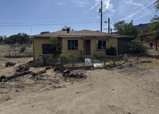 Property at 11 Alejandro Rd NE, Albuquerque, NM 87123, 1 bed, 1 bath