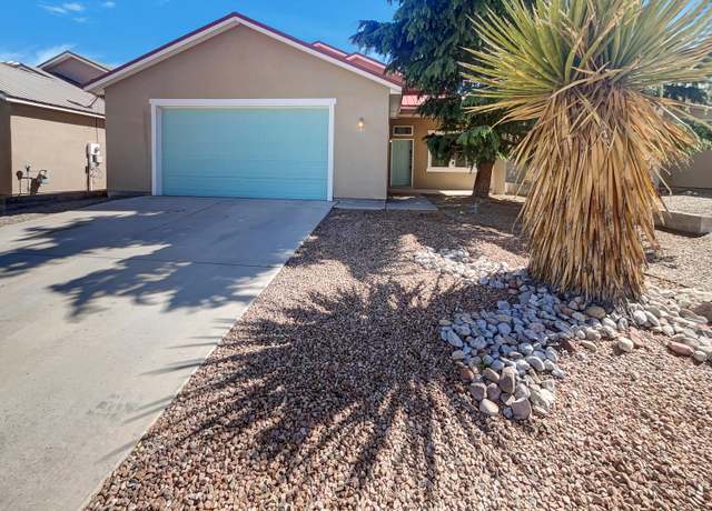 Property at 2009 Alama Dr NE, Rio Rancho, NM 87124, 4 beds, 2.5 baths