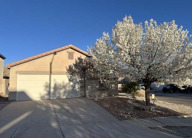Property at 7700 Del Mar St NE, Albuquerque, NM 87113, 3 beds, 2 baths