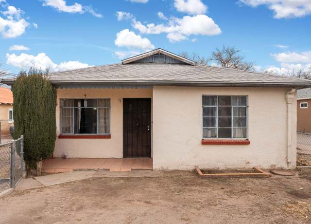 Property at 808 Riverside Dr SW, Albuquerque, NM 87105, 2 beds, 2 baths