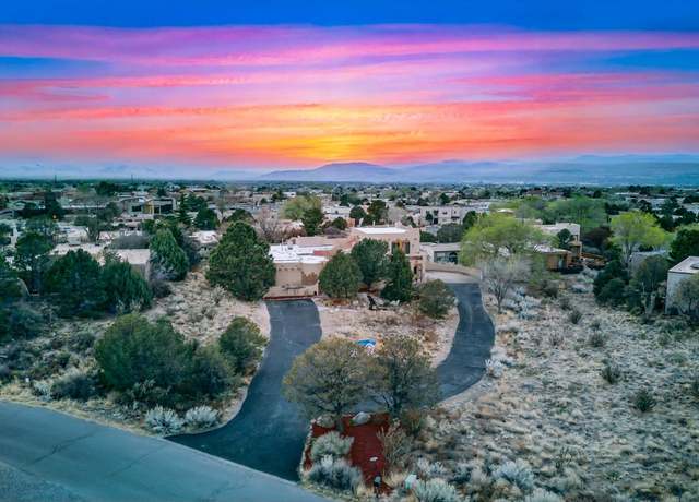 Property at 1125 Marigold Dr NE, Albuquerque, NM 87122, 5 beds, 3.5 baths