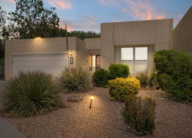 Property at 7924 Woodhaven Dr NE, Albuquerque, NM 87109, 2 beds, 2 baths