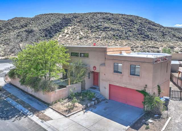 Property at 4901 Butte Pl NW, Albuquerque, NM 87120, 4 beds, 2.5 baths