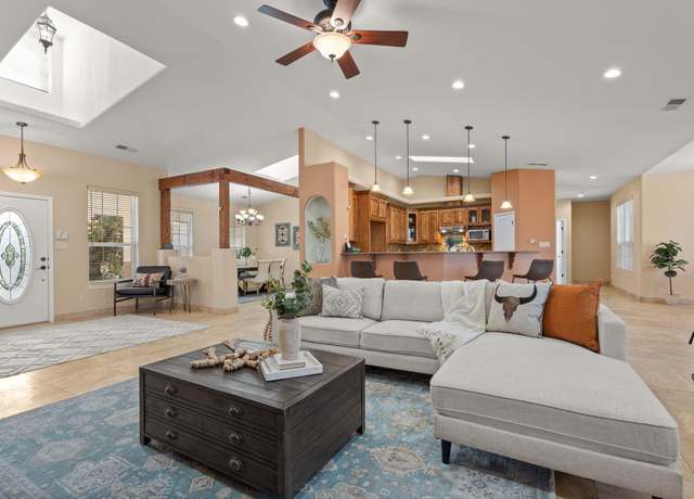 Property at 5 Naomi Dr, Tijeras, NM 87059, 3 beds, 2.5 baths