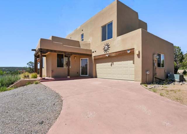 Property at 6 Delante Ct, Edgewood, NM 87015, 3 beds, 2.5 baths