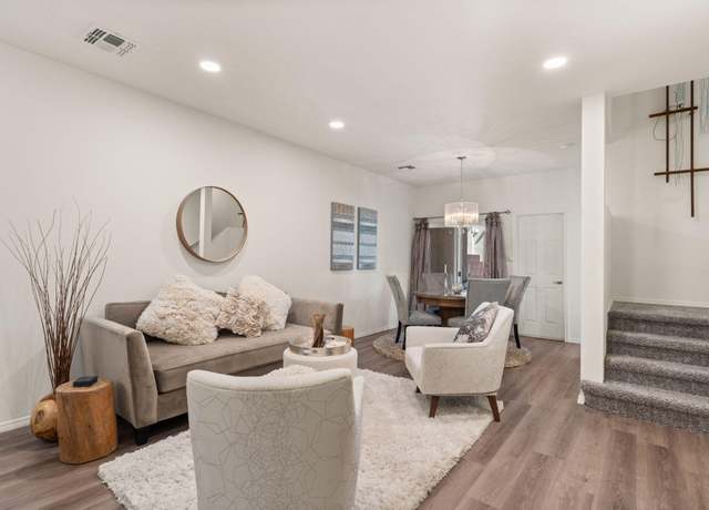Property at 239 San Clemente Ave NW, Albuquerque, NM 87107, 4 beds, 3 baths
