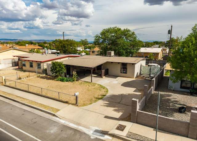 Property at 6208 Gonzales Rd SW, Albuquerque, NM 87121, 3 beds, 1 bath