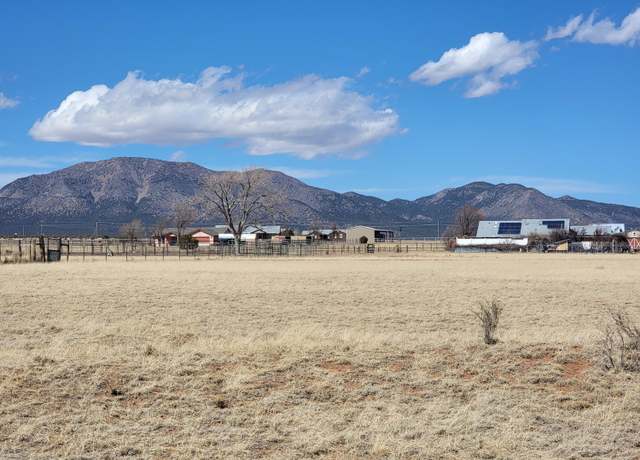 Property at 22 E Hill Ranch Rd, Edgewood, NM 87015
