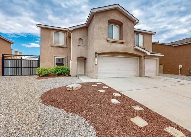 Property at 1191 Carrizo St NW, Los Lunas, NM 87031, 5 beds, 2.5 baths