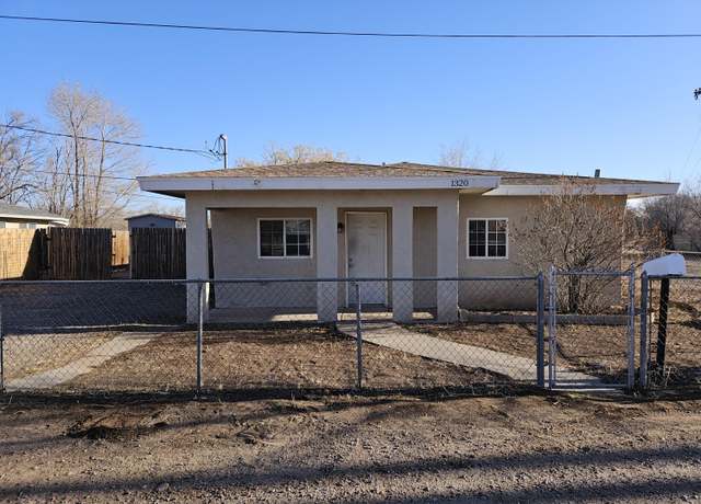 Property at 1320 Rinconado Ln SW, Albuquerque, NM 87105, 2 beds, 2 baths