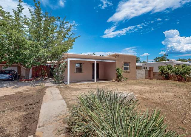 Property at 3805-3807 Thaxton Ave SE, Albuquerque, NM 87108, 2 beds, 1 bath
