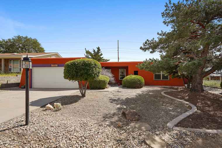 Photo of 3913 Cibola Village Dr NE Albuquerque, NM 87111
