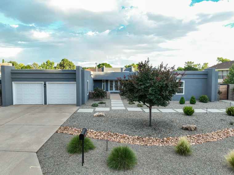 Photo of 7904 Charger Trl NE Albuquerque, NM 87109