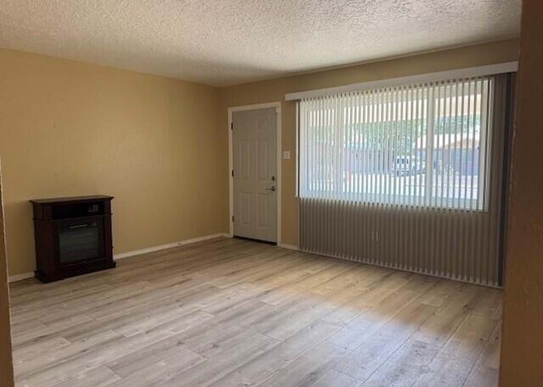 707 Caine St, Socorro, NM 87801