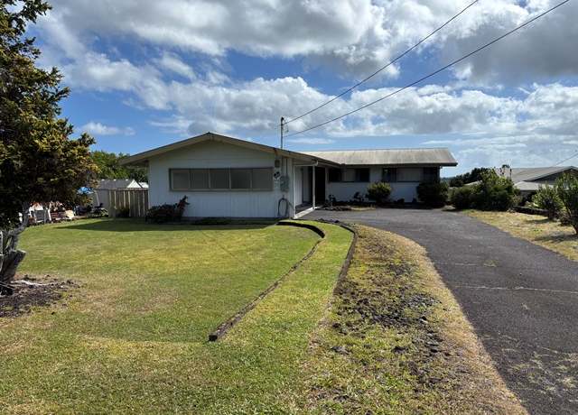 Property at 273 Iwalani St, Hilo, HI 96720, 3 beds, 2.5 baths