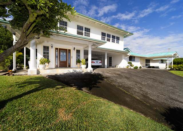 Property at 1890 Kaiao St, Hilo, HI 96720, 7 beds, 4.5 baths