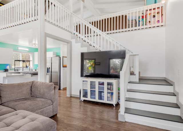 Property at 11-1765 Moano St, Mountain View, HI 96771, 2 beds, 1 bath