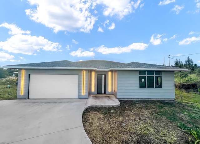 Property at 94-5883 Kalai Waa Pl, Naalehu, HI 96772, 3 beds, 3 baths