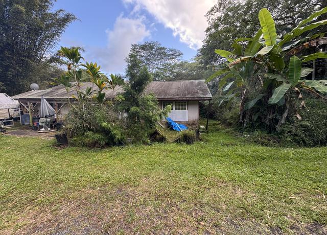 Property at 17-790 Volcano Rd, Mountain View, HI 96771, 2 beds, 1 bath