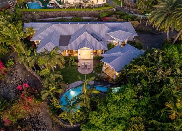 Property at 78-6804 Kuhinanui St, Kailua-kona, HI 96740, 4 beds, 4.5 baths