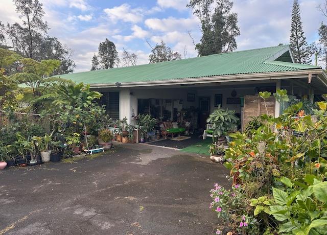 Property at 1379 Mele Manu St, Hilo, HI 96720, 4 beds, 2.5 baths