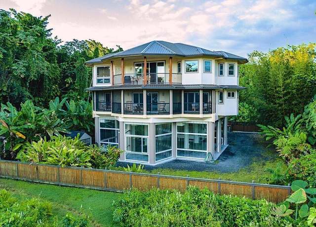 Property at 23 Machida Ln, Hilo, HI 96720, 6 beds, 6.5 baths