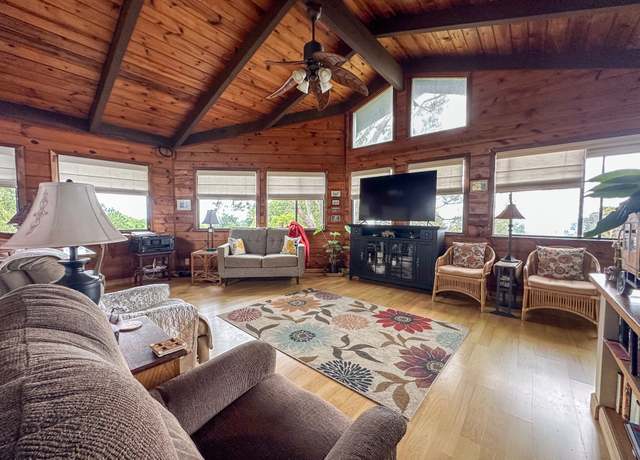 Property at 94-2088 South Point Rd, Naalehu, HI 96772, 3 beds, 2 baths