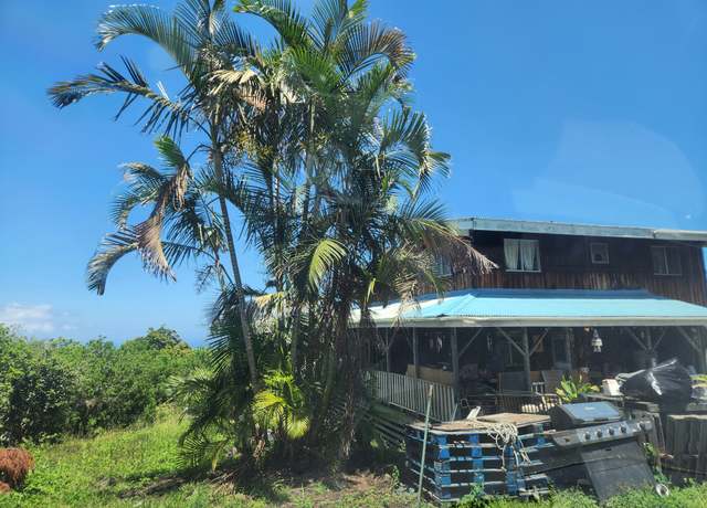 Property at 88-1501 Ala Malino Rd, Captain Cook, HI 96704, 3 beds, 2 baths