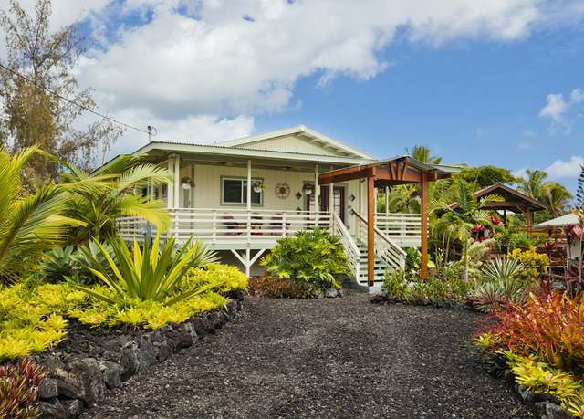 Property at 12-162 Moanauli Loop, Pahoa, HI 96778, 2 beds, 1 bath