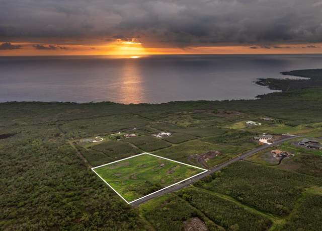 Property at 85-4471 Kapia Rd, Captain Cook, HI 96704