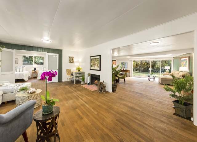 Property at 99-217 Maealani Pl, Volcano, HI 96785, 3 beds, 2.5 baths
