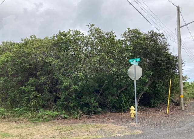 Property at 94-5770 Hune Kai St, Naalehu, HI 96772