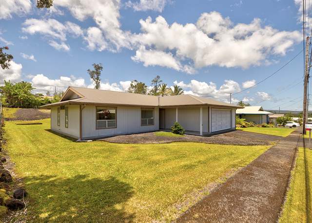 Property at 146 Puhili St, Hilo, HI 96720, 3 beds, 2 baths