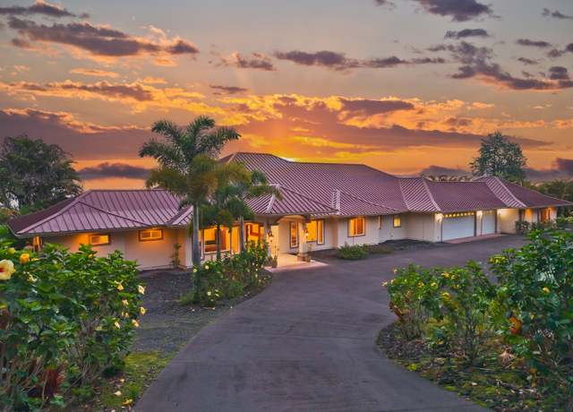 Property at 73-4558 Kukuki St, Kailua-kona, HI 96740, 4 beds, 4.5 baths