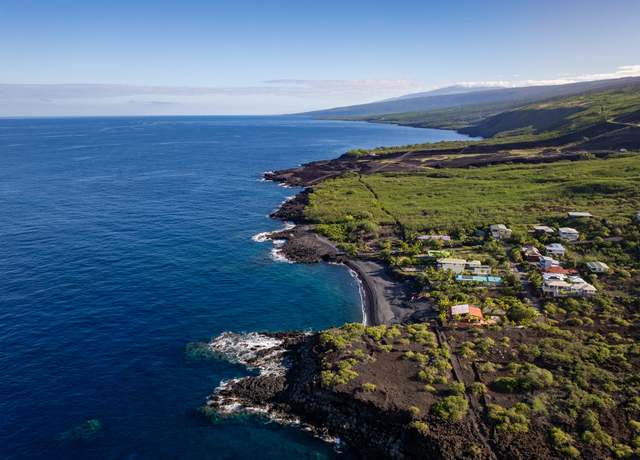 Property at 87-287 Kaohe Rd, Captain Cook, HI 96704, 4 beds, 3.5 baths