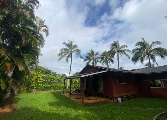 Property at 2225 Kolo Rd, Kilauea, HI 96754, 3 beds, 1.5 baths