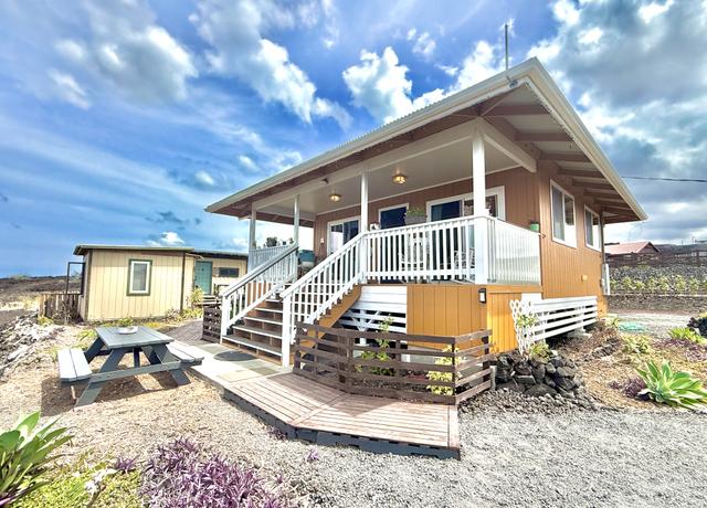 Property at 92-745 Kona Gardens Rd, Ocean View, HI 96737, 2 beds, 1 bath