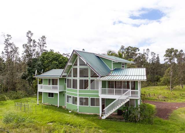 Property at 16-1611 40th Ave, Kurtistown, HI 96760, 5 beds, 4 baths