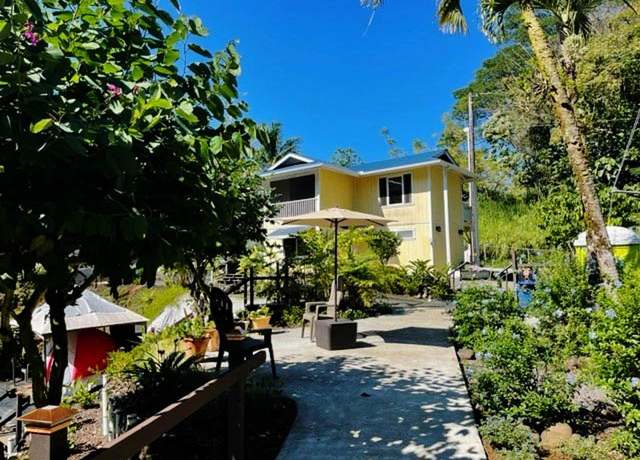 Property at 287 Wainaku St, Hilo, HI 96720, 2 beds, 2 baths