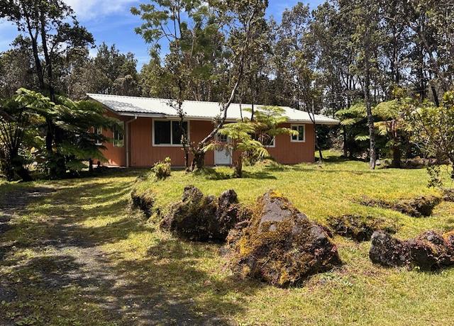 Property at 11-3791 4th St, Volcano, HI 96785, 2 beds, 1 bath