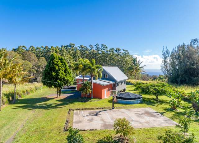 Property at 41-464 Keehia Pl, Paauilo, HI 96776, 6 beds, 4 baths