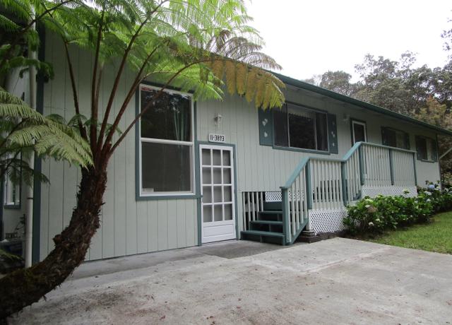 Property at 11-3893 7th St, Volcano, HI 96785, 3 beds, 2 baths