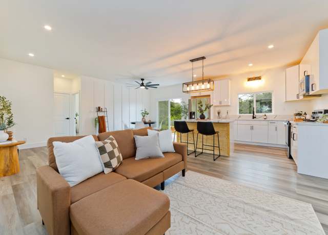 Property at 16-2157 Jewel Dr, Pahoa, HI 96778, 3 beds, 2.5 baths