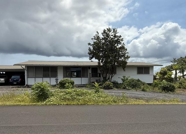 Property at 517 Pohakulani St, Hilo, HI 96720, 3 beds, 1.5 baths