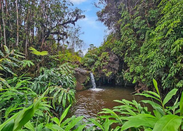 Property at 2883 Kaiwiki Rd, Hilo, HI 96720, 2 beds, 1 bath