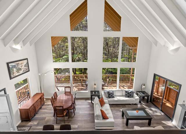 Property at 11-3827 5th St, Volcano, HI 96785, 4 beds, 3 baths