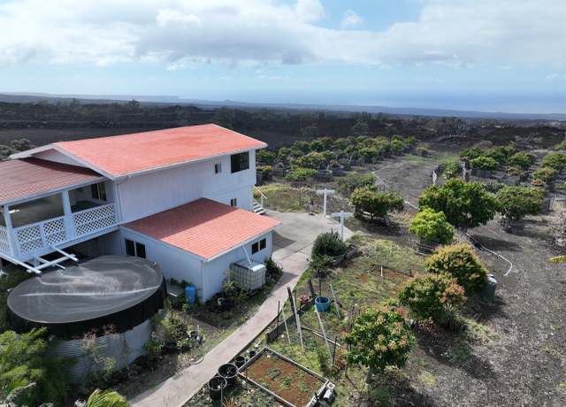Property at 92-8305 Mamalahoa Hwy, Ocean View, HI 96737, 4 beds, 2.5 baths