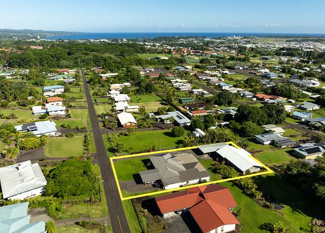 Property at 127 Kanoelani St #1, Hilo, HI 96720, 7 beds, 4 baths