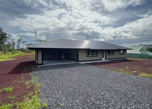 Property at 15-1685 17th Ave, Keaau, HI 96749, 3 beds, 3 baths