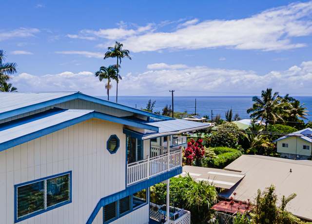 Property at 16 Haaheo Rd, Hilo, HI 96720, 6 beds, 4.5 baths